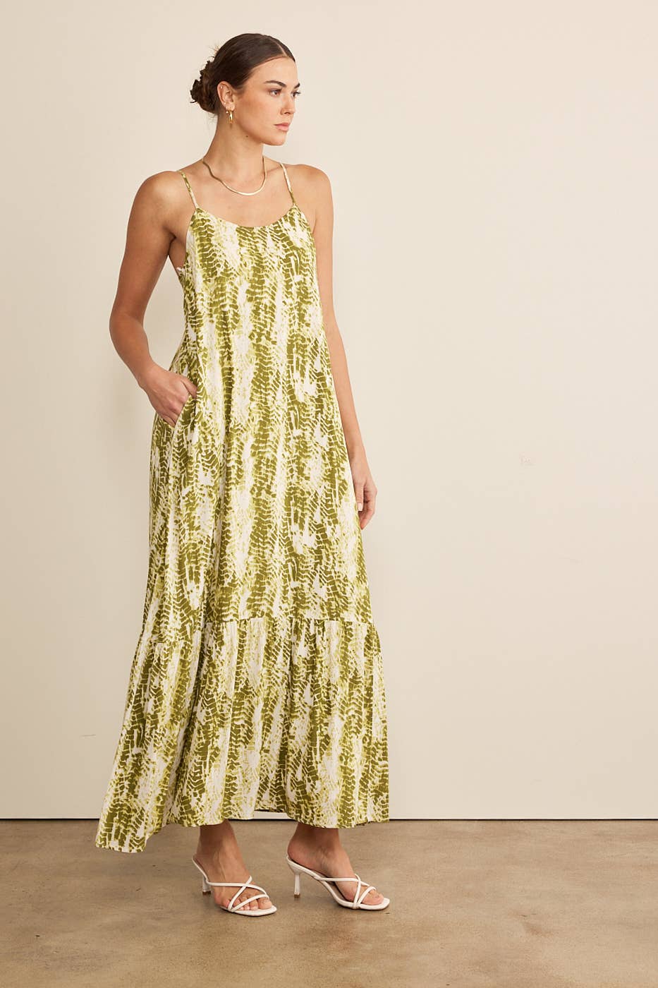 CRINKLED EFFECT TIE-DYE MAXI DRESS WITH BACK TIE