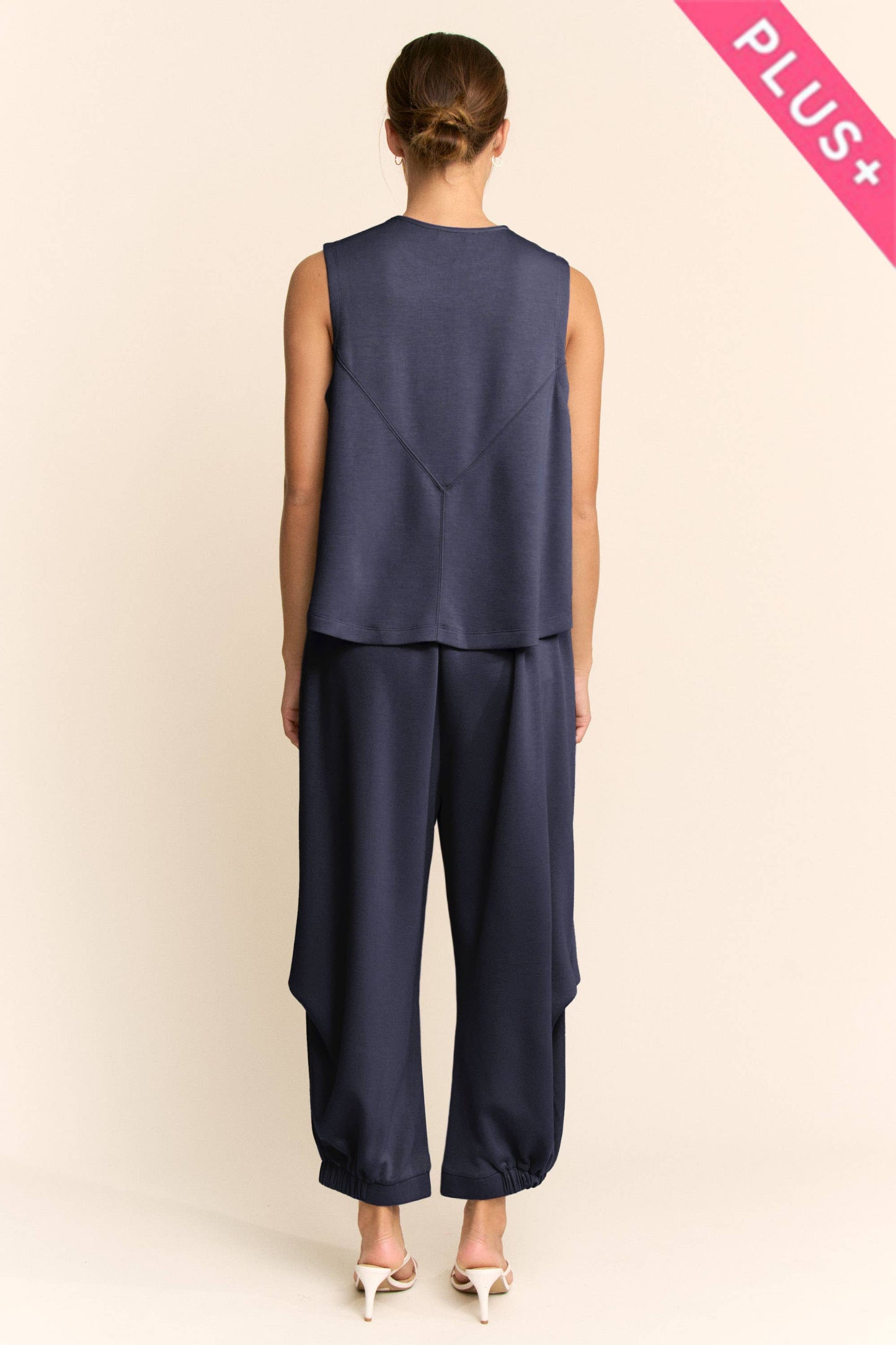 CREW NECK TIE TOP
