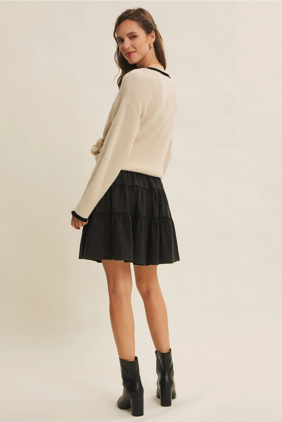 Relaxed Fit Pullover Sweater