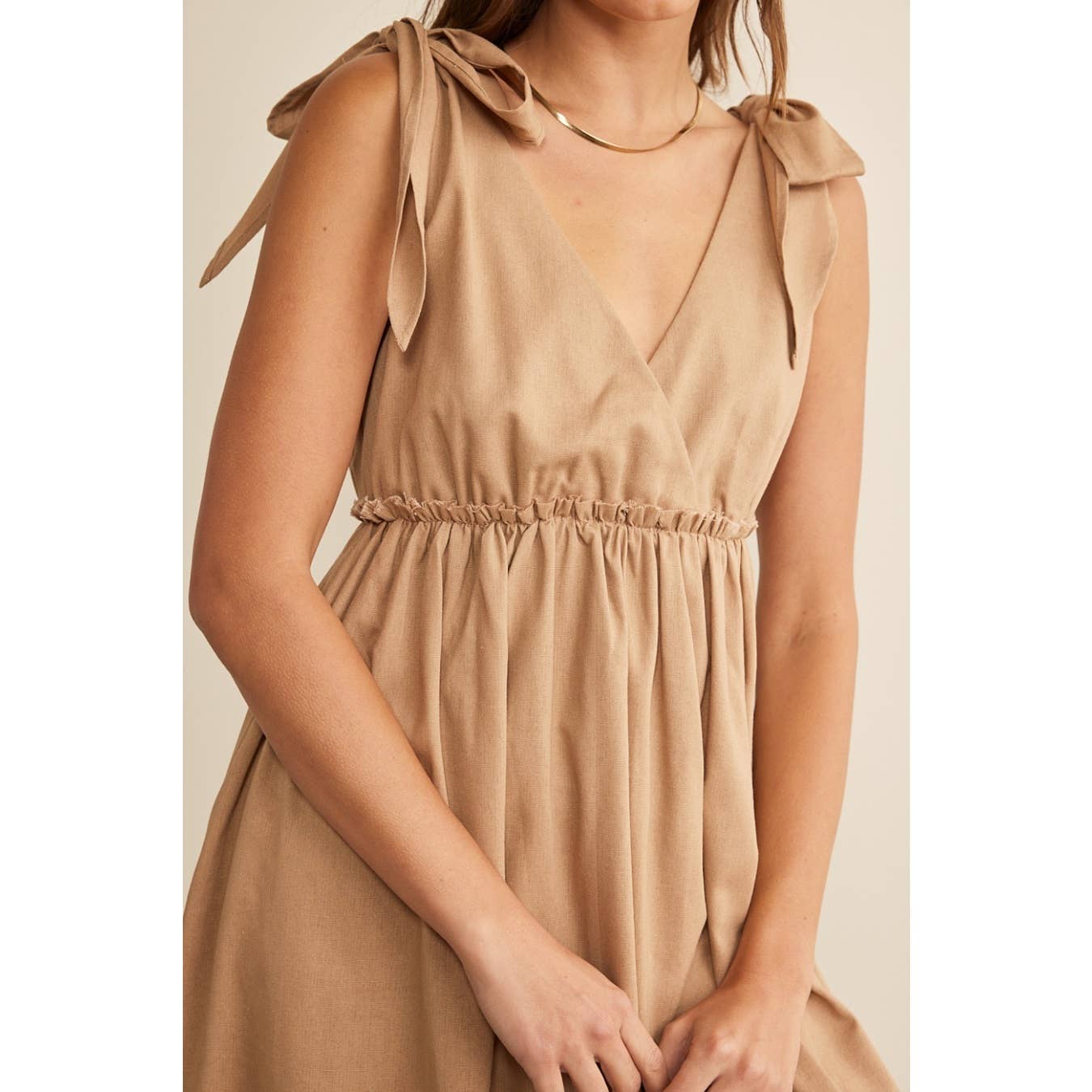 LINEN BLENDED SHOULDER TIE MIDI DRESS