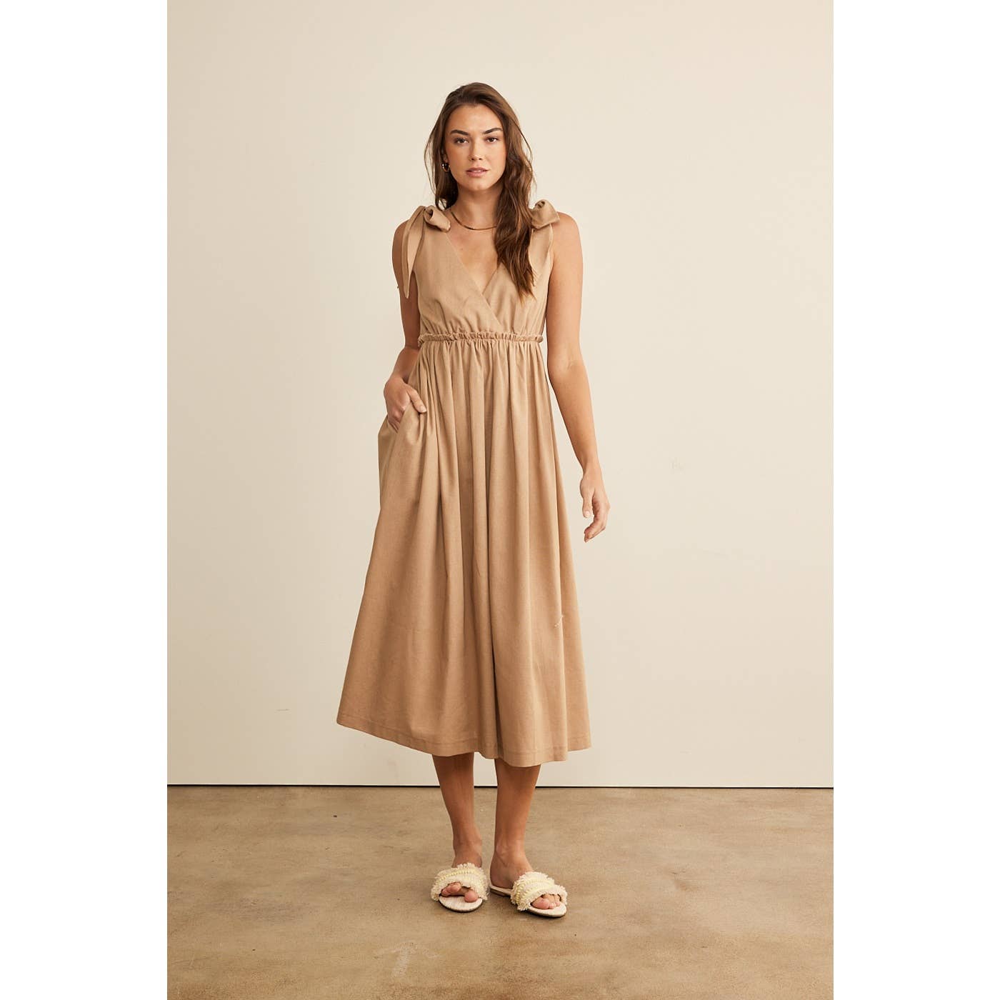 LINEN BLENDED SHOULDER TIE MIDI DRESS