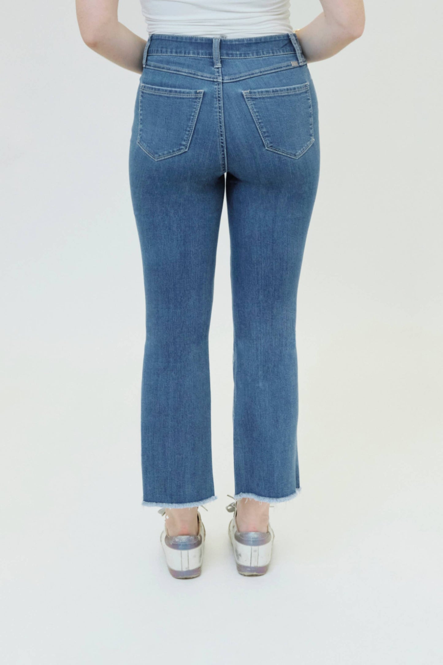 27" Two-Tone Mini-Boot Jean in Virginia