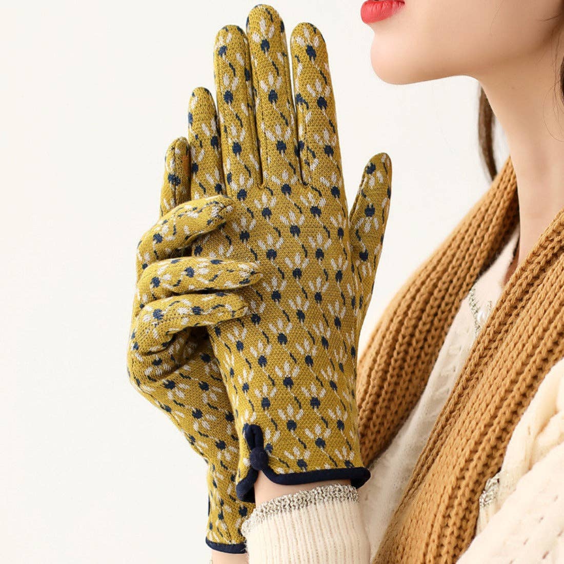 Gloving - Floral Knit Touchscreen Gloves