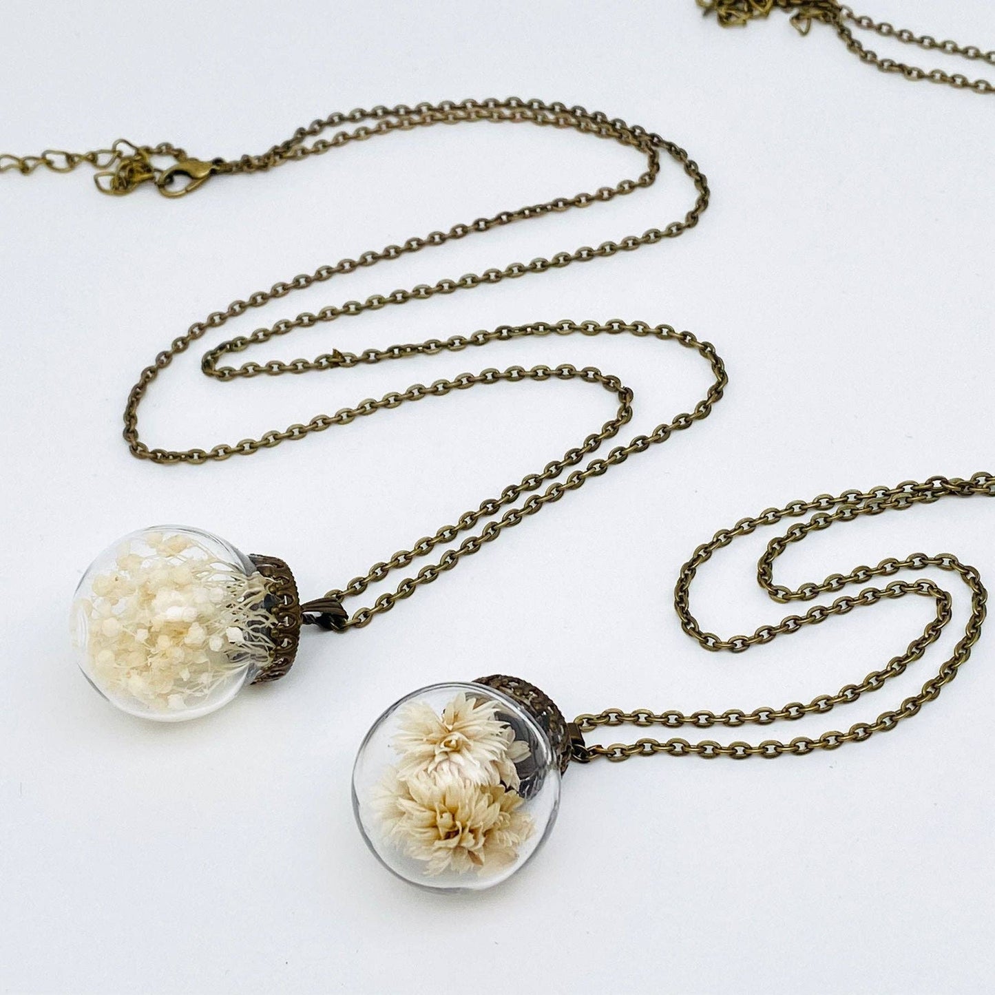 Dried Flowers Floral Ball-shaped Charm Pendant Necklace