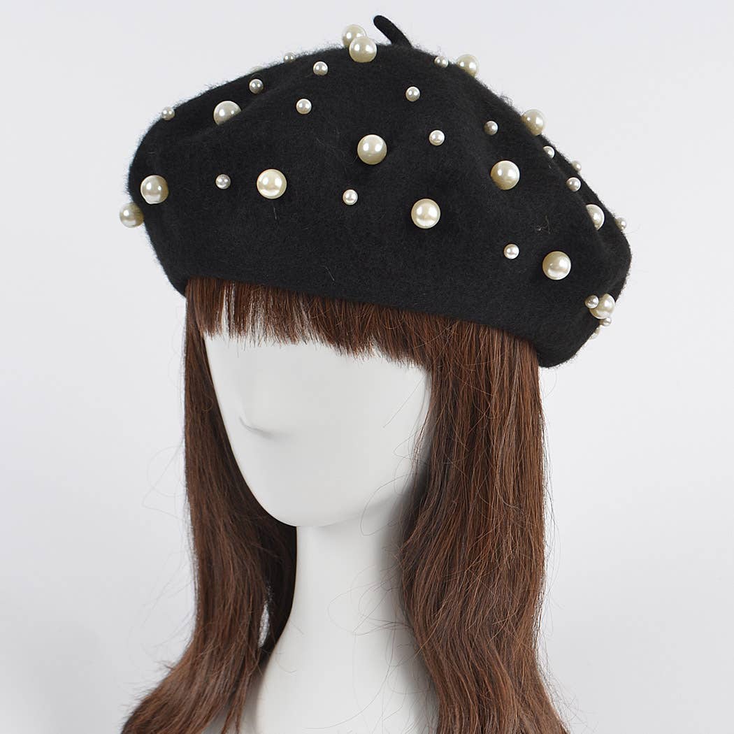 Fashionable Hat With Pearl