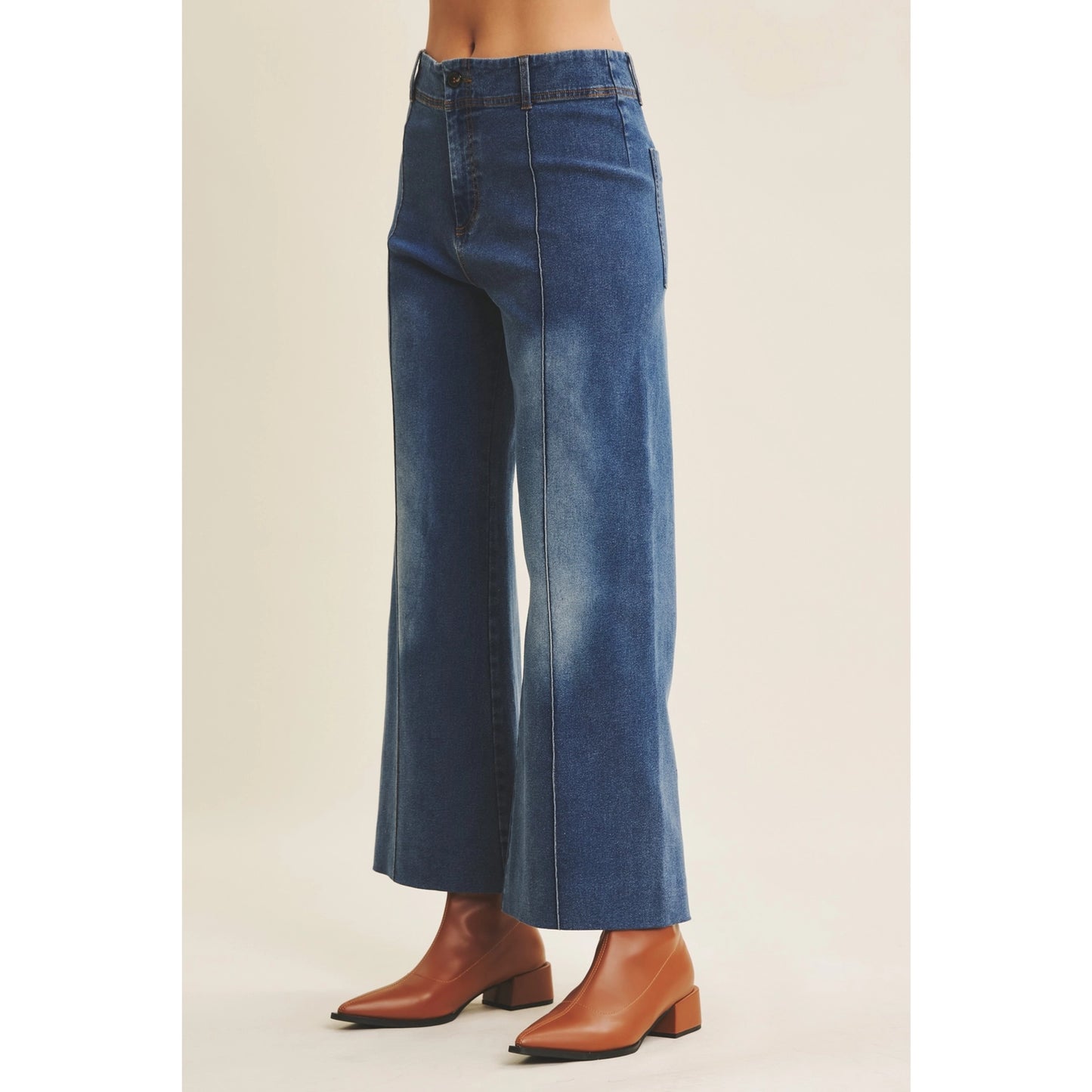 Wide Leg Pintuck Ankle Length Jeans