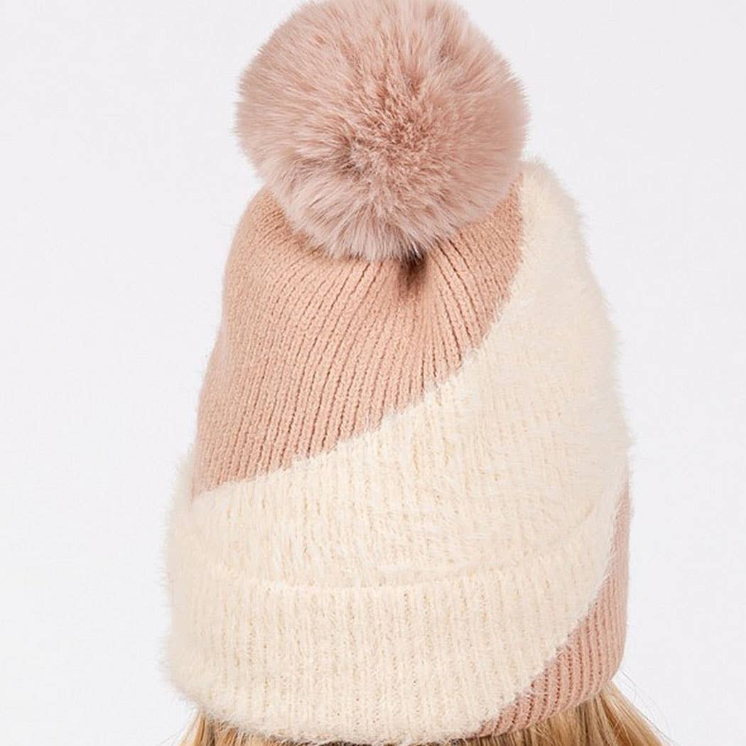 Fuzzy Detailed Fleece Pom Pom Beanie