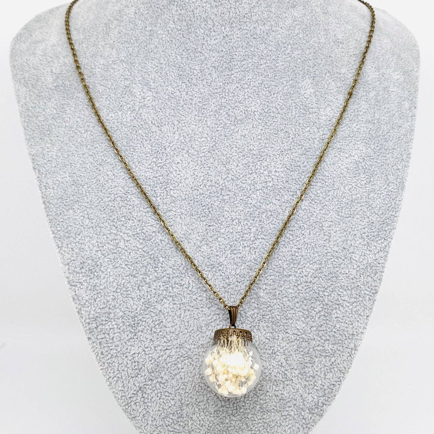 Dried Flowers Floral Ball-shaped Charm Pendant Necklace