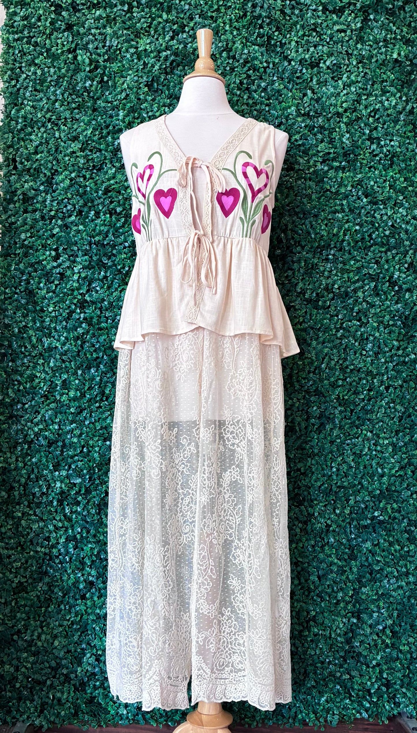 Heart-Bloom Lace Maxi Vest