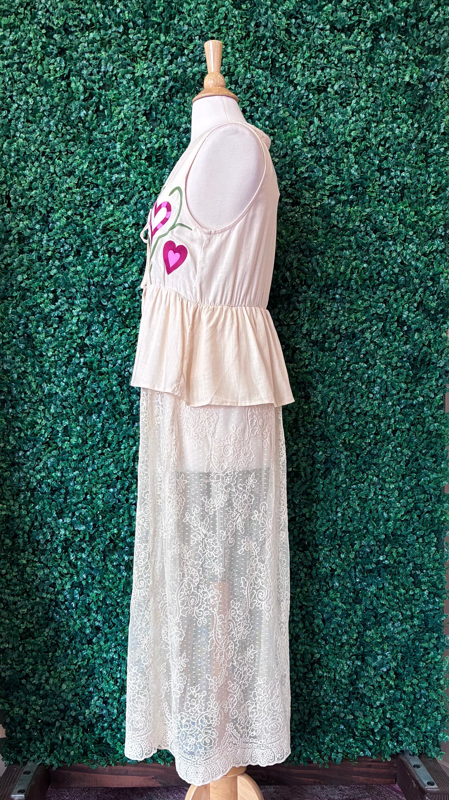 Heart-Bloom Lace Maxi Vest