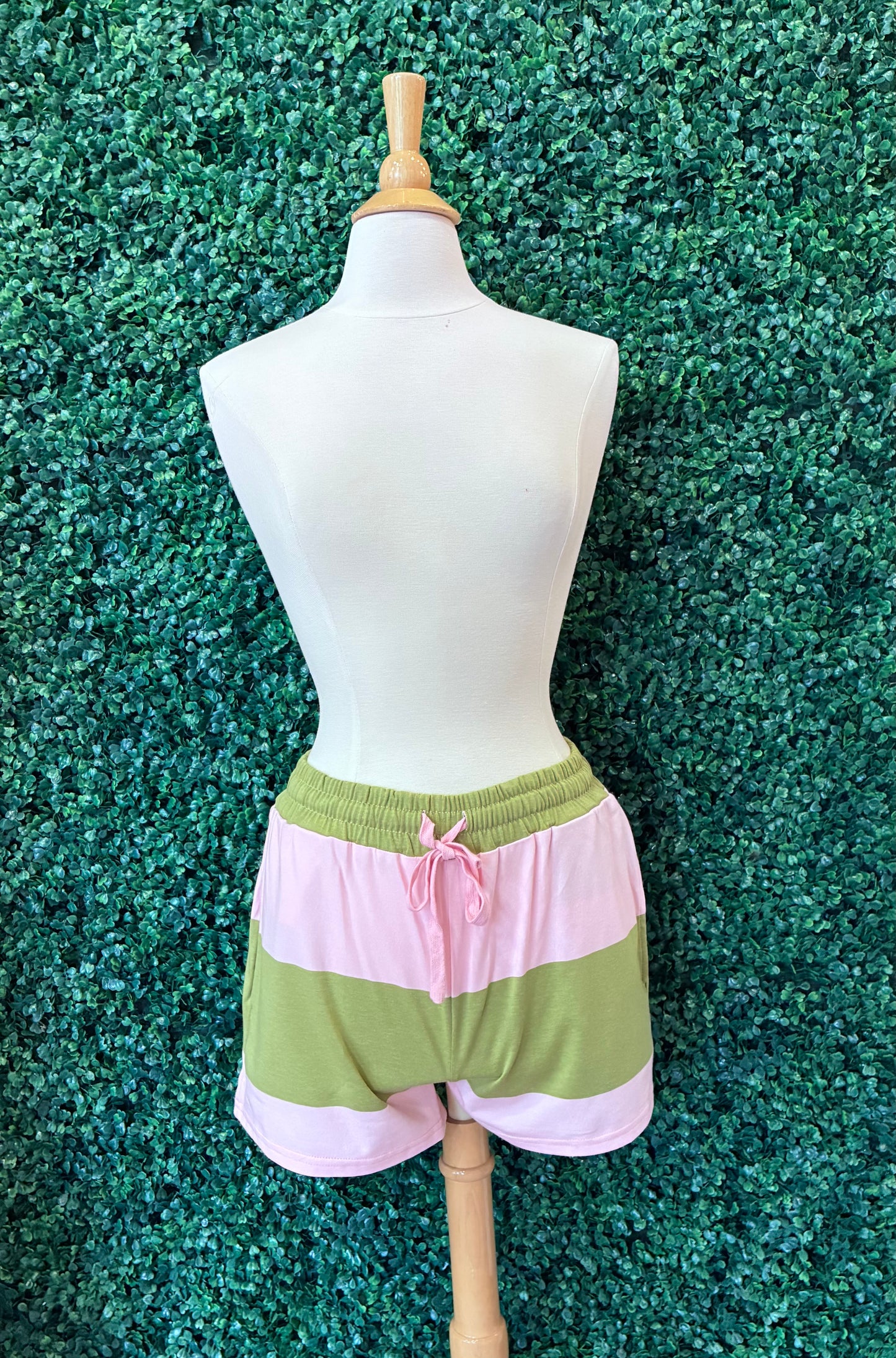 Wide Stripe Drawstring Shorts (S to 3X)