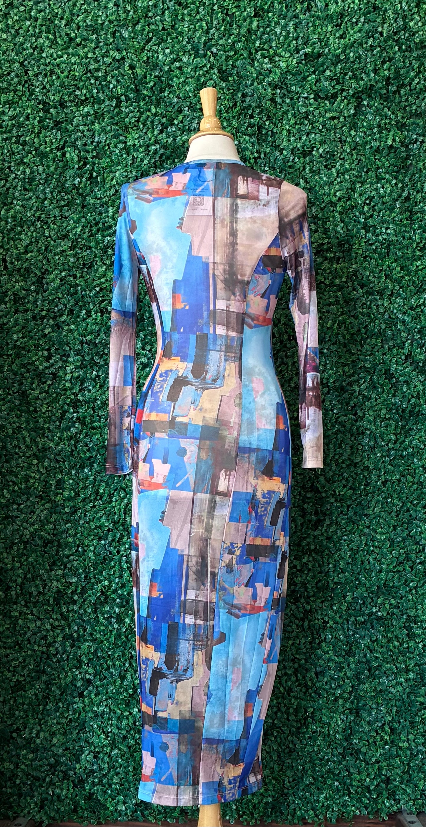 Florencia Mesh Maxi Dress