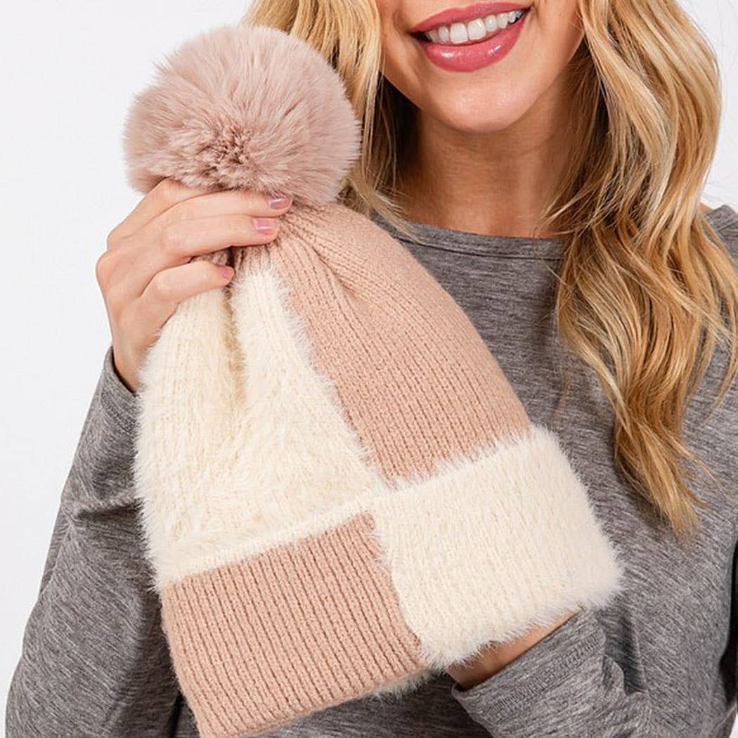 Fuzzy Detailed Fleece Pom Pom Beanie