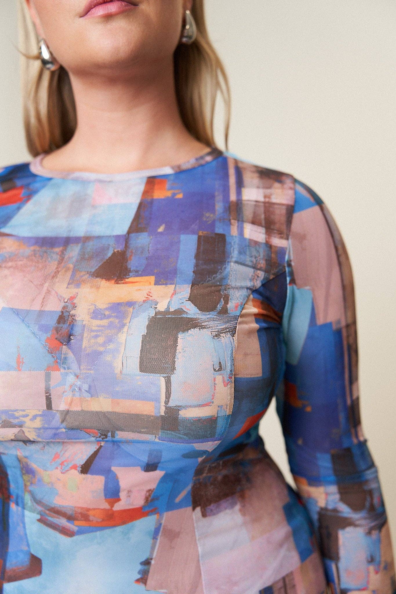 Florencia Mesh Maxi Dress