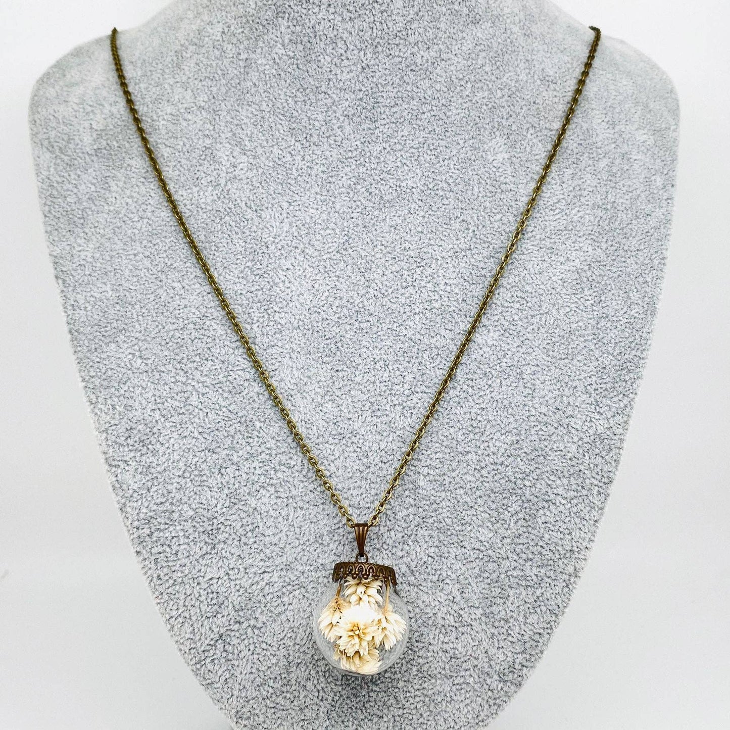 Dried Flowers Floral Ball-shaped Charm Pendant Necklace