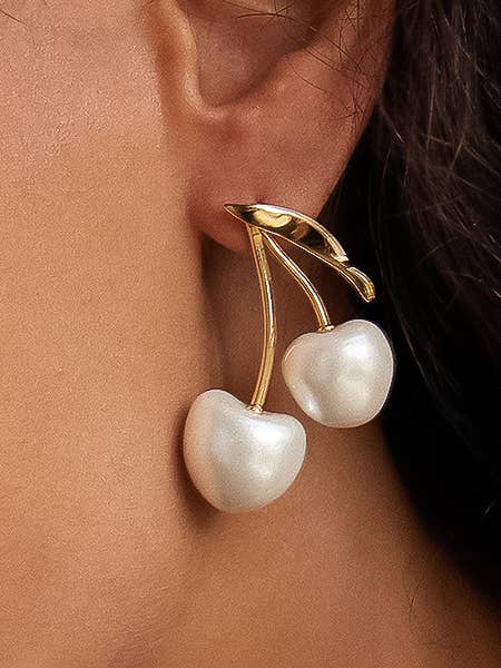 Chérie 18K Gold Non-Tarnish Large Pearl Cherry Earrings